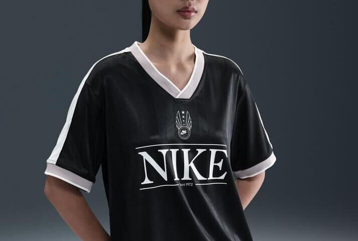 ☆NIKE W V NECK JERSEY ☆