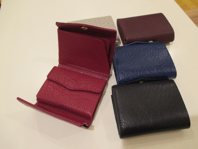 バッファロー　ミニ財布