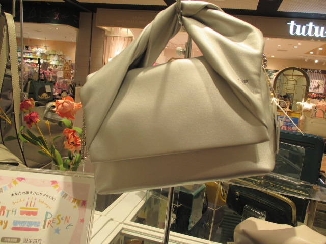 新作フォーマルバッグ