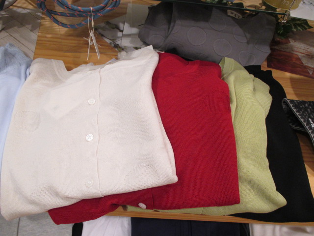 カラフルカーデ新作