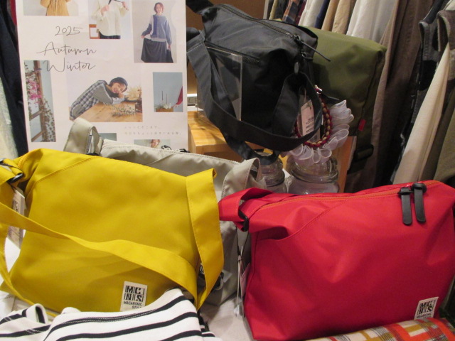 カラフルナイロンバッグ♪