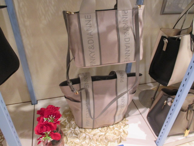 ピンキー＆ダイアン　バッグ