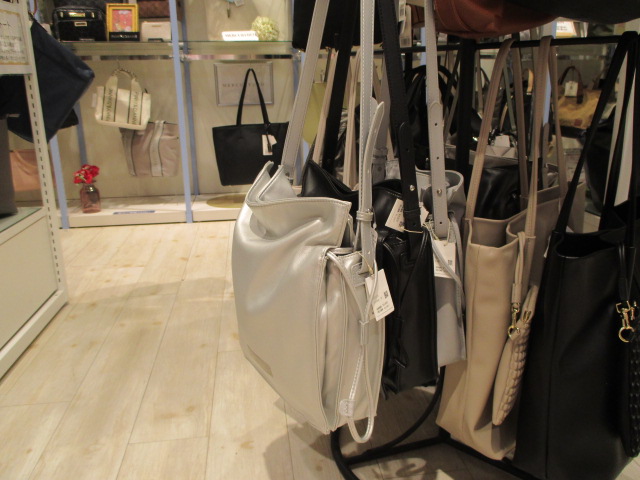 人気のショルダーバッグ