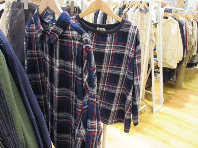 新作衣料続々入荷中♪